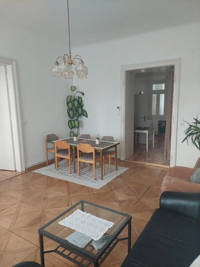 Gerald'S Apartment 12 Βιέννη Εξωτερικό φωτογραφία